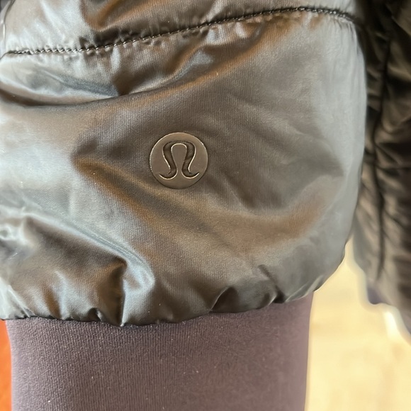 Lululemon reversible bomber jacket - Picture 6 of 12